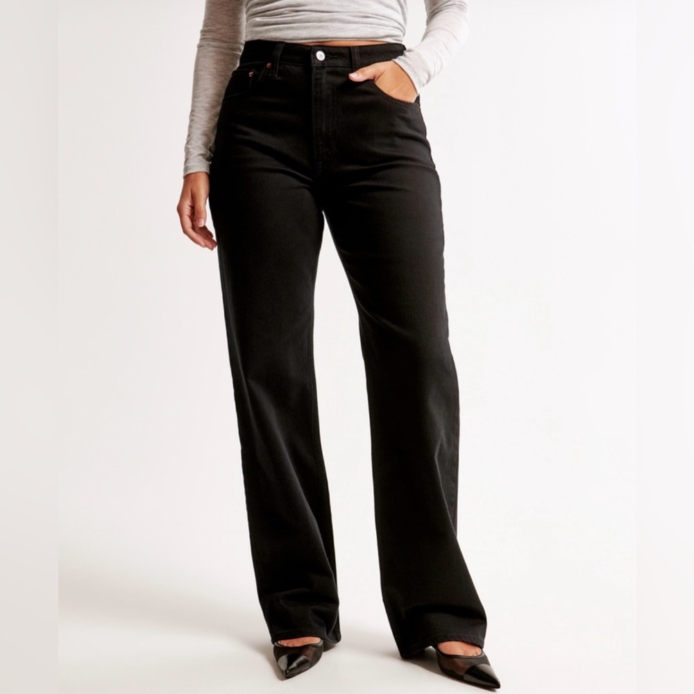 Abercrombie & Fitch Woman’s Black Jeans